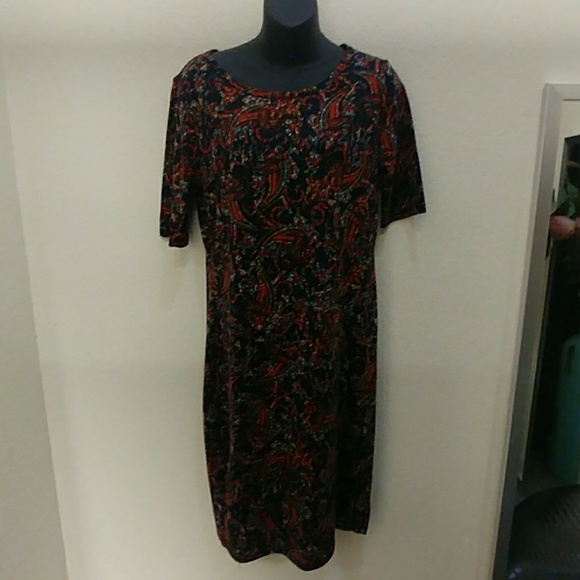 LulaRoe Paisley Julia Dress - Picture 3 of 8